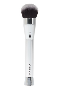 CAILYN Кисть для тональной основы ICone Brush