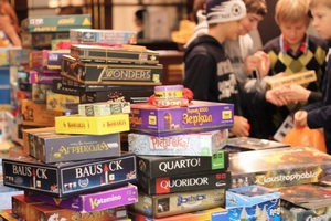 Сходить на настольные игры