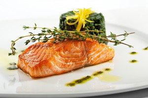 Salmon with spinach