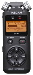 портативный рекордер Tascam DR-05