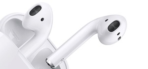 Беспроводные наушники Apple AirPods