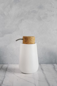 Диспенсер для мыла белый