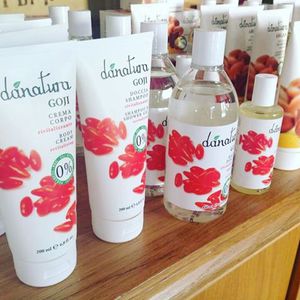 DaNatura mosqueta shower gel