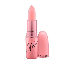 Lipstick: Nicki Minaj