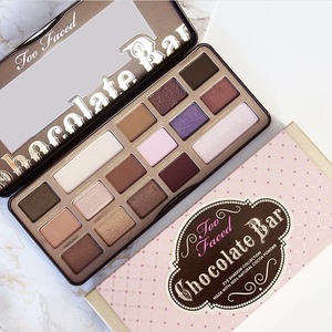 Too Faced Chocolate Bar