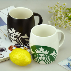 чашки Starbucks