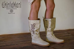 Chintamani eco boots