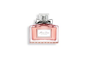 Парфюмерная вода Christian Dior Miss Dior Eau De Parfum (2017) (Кристьян Диор Мисс Диор О Де Парфюм 2017)