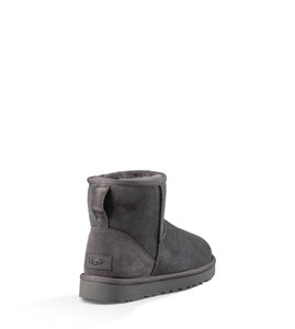 UGG CLASSIC MINI II