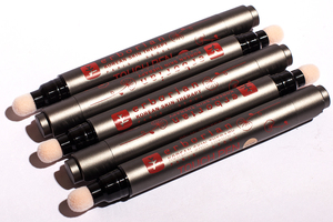 Erborian Touch Pen Complexion Sculptor and Concealer