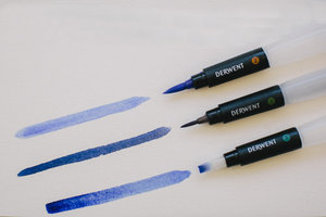 Кисть с резервуаром derwent waterbrush