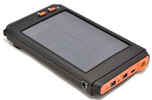 Переносной аккумулятор на солнечной батарее