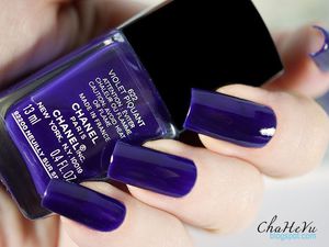 Chanel Violet piquant