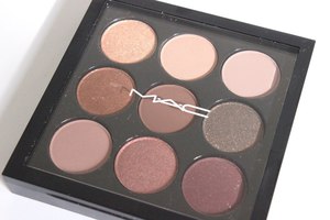 MAC Eye Shadow Burgundy Times Nine