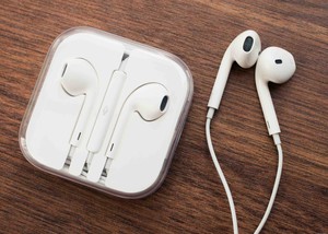 Наушники внутриканальные Apple EarPods with 3.5mm