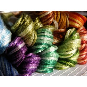 нитки для вязания и плетения