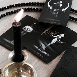 True Black Tarot