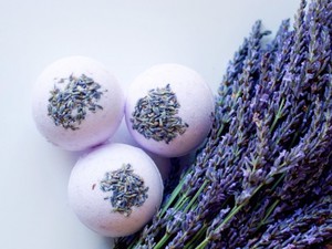 Бомбочки для ванн Lush/Organic shop