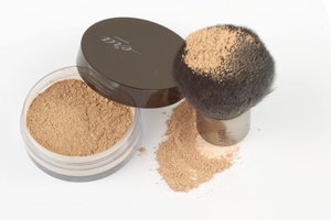 Основа под макияж ERA