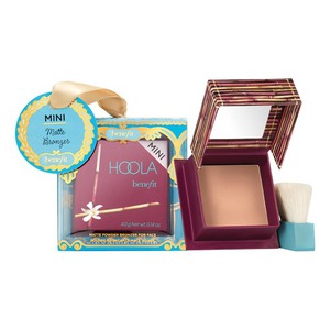 Бронзирующая пудра Hoola от Benefit