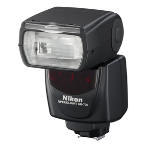 Выспышка Nikon SB-700