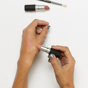 mac sweet no sugar lipstick