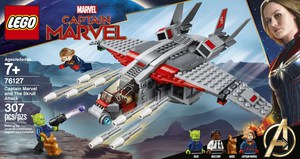 76127 CAPTAIN MARVEL AND THE SKRULL ATTACK