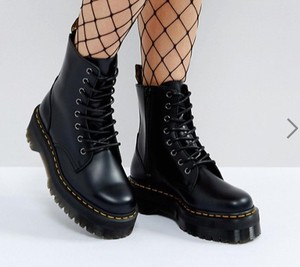 Массивные ботинки на платформе Dr Martens Jadon