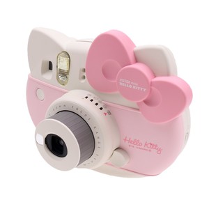 Instax или с Hello Kitty или розовый или мятный