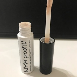 NYX Proof It! Waterproof Eye Shadow Primer