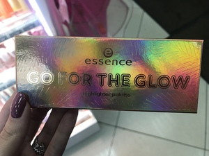 Палетка хайлайтеров ‘ESSENSE’ GO FOR THE GLOW тон 2