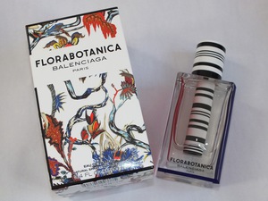 BALENCIAGA Florabotanica