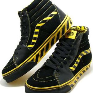 Sk8-Hi Caution Pack