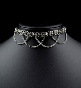 Halsband