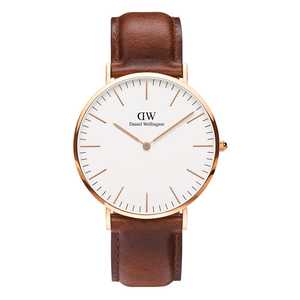 Часы Daniel Wellington (или подобные)