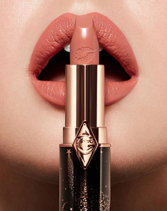 Charlotte Tilbury - Hot Lips 2 / JK Magic