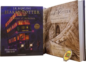 Harry Potter and the Prisoner of Azkaban (Illustrated edition)