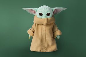 Плюшевый Baby Yoda