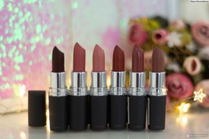 Помада матовая MAYBELLINE Hydra Extreme Matte