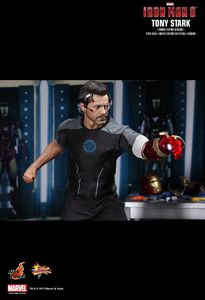 Iron Man 3 - Tony Stark (Armor Testing Version) от Hot Toys