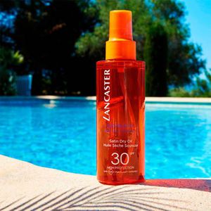 LANCASTER Sun Beauty Satin Sheen Oil Fast Tan Opt SPF30