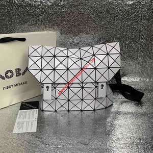 Issey Miyake Rock Messenger Bag White