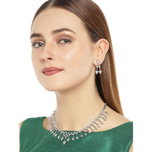 With sterling silver Wholesale Marcasite Earring, you need not worry about getting skin rashes or irritations as they are hypoallergenic.