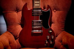 Gibson SG tribute