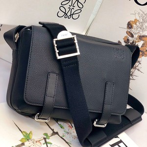 Loewe XS Military Messenger Bag Grained Calfskin In Black