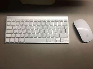 клавиатура Apple