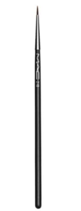 Кисть Mac 210 SYNTHETIC PRECISE EYE LINER BRUSH