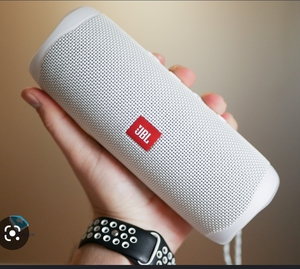 Колонка JBL