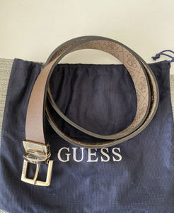 Ремень бежевый Guess