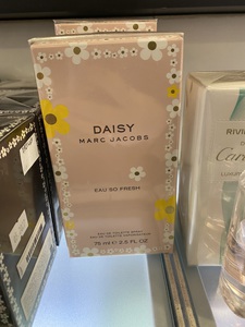 Духи “DAISY” Marc Jacobs